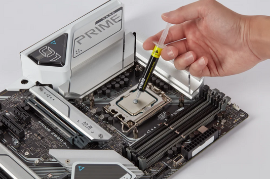 Schimbare pasta termoconductoare